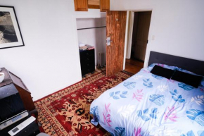 Nothing Fancy 90s Queen Room